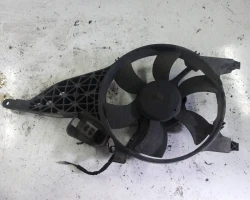 VENTILATOR HLADNJAKA Nissan Navara 2007 2.5 DCT 4X4 etp11823 92120EB400
