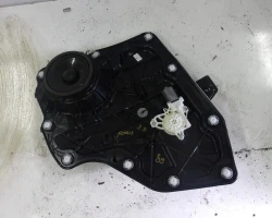 MEHANIZAM STAKLA ZADNJA DESNA Ford Focus 2019 2.0 ECOBLUE AUT. 2500809 2690025