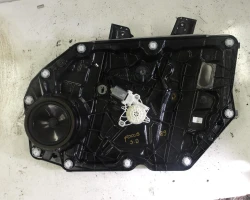 MEHANIZAM STAKLA PREDNJI DESNI Ford Focus 2019 2.0 ECOBLUE AUT. jx7b-a23200-cd 2500807