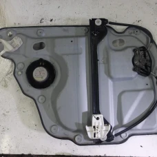 MEHANIZAM STAKLA ZADNJA DESNA Volkswagen Touran 2014 2.0 TDI AUT. 1T0839462P