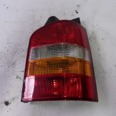 ŠTOP SVIJETLO DESNA Volkswagen Transporter 2004 1.9 TDI 7H0945096G