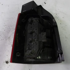 ŠTOP SVIJETLO DESNA Volkswagen Transporter 2004 1.9 TDI 7H0945096G