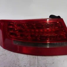 ŠTOP SVIJETLO LIJEVA Audi A5, S5 2010 2.0 TDI AUT 8T8945095D