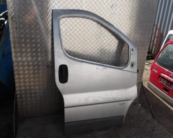 VRATA PREDNJA DESNA Opel Vivaro 2003 1.9 DTI