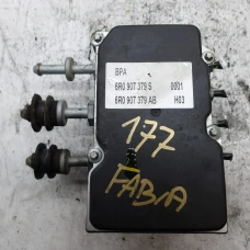 ABS Škoda Fabia 2011 1.2 TSI MONTE CARLO 6r0907379ab 6R0614117K ABS Škoda Fabia 2011 1.2 TSI MONTE CARLO 6r0907379ab 6R0614117K