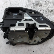MEHANIZAM ZAKLJUČAVANJA PREDNJA DESNA BMW 3 2005 320 D 51217202146