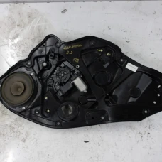 MEHANIZAM STAKLA ZADNJA DESNA Alfa Giulietta 2011 2.0 JTD 71754421 71754432