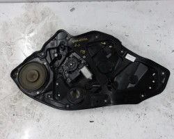 MEHANIZAM STAKLA ZADNJA DESNA Alfa Giulietta 2011 2.0 JTD 71754421 71754432