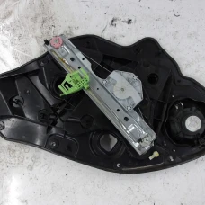 MEHANIZAM STAKLA ZADNJA DESNA Alfa Giulietta 2011 2.0 JTD 71754421 71754432