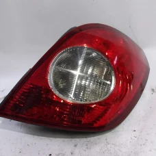 ŠTOP SVIJETLO DESNA Opel Antara 2007 2.0 DT 16V 96673816