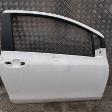 VRATA PREDNJA DESNA Toyota Yaris 2011 1.33