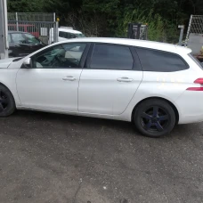 AUTO ZA DIJELOVE Peugeot 308 2016 308 BREAK 1.6 HDI