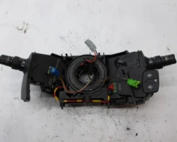 RUČICA POD VOLANOM Renault MODUS 2009 1.2 16V 8200627605