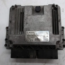 RAČUNALNIK MOTORA Peugeot 308 2016 308 BREAK 1.6 HDI 9814182680 1612231880