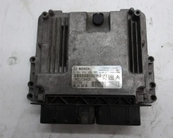 RAČUNALNIK MOTORA Peugeot 308 2016 308 BREAK 1.6 HDI 9814182680 1612231880