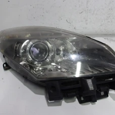 FAR DESNI Renault SCENIC 2010 III. 1.9 DCI 89902929