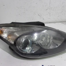 FAR DESNI Hyundai i30 2011 1.4 92102-2r000 921022R000