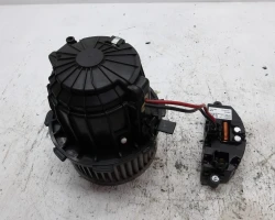 VENTILATOR KABINE Audi A4, S4 2014 2.0 TDI AVANT QUATTRO 8t0820521f  8T1820021