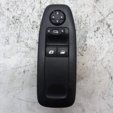 PREKIDAČ STAKLA Peugeot 208 2015 1.2 96751127zd