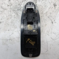 PREKIDAČ STAKLA Peugeot 208 2015 1.2 96751127zd