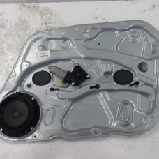 MEHANIZAM STAKLA PREDNJI DESNI Hyundai i30 2007 1.6 CRDI 824802l060 824602L000