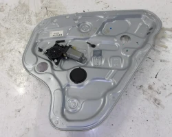MEHANIZAM STAKLA ZADNJA DESNA Hyundai i30 2007 1.6 CRDI 834802l010 834602L000