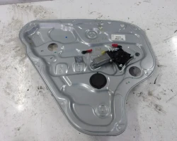 MEHANIZAM STAKLA ZADAJ LIJEVA Hyundai i30 2007 1.6 CRDI 834702l010 834502L000