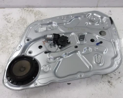 MEHANIZAM STAKLA PREDNJI DESNI Hyundai i30 2011 1.4 82480-2r020