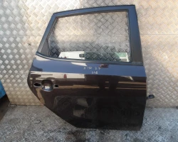 VRATA ZADNJA DESNA Hyundai i30 2007 1.6 CRDI 770042L010