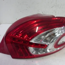 ŠTOP SVIJETLO DESNA Peugeot 208 2013 1.2 9672628380