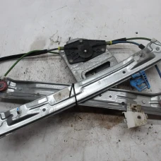 MEHANIZAM STAKLA PREDNJA LIJEVA Peugeot 208 2013 1.2 9674251980