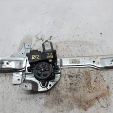 MEHANIZAM STAKLA PREDNJA LIJEVA Peugeot 208 2015 1.2 9806088180