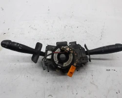 RUČICA POD VOLANOM Renault KANGOO 2003 1.2 8200090337