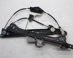MEHANIZAM STAKLA PREDNJI DESNI Audi A5, S5 2014 2.0 TDI AUT. 8t0959802b 8T8837462B