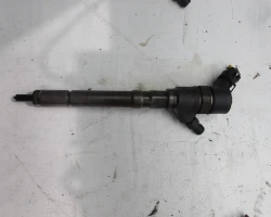 INJEKTOR Hyundai Santafe 2002 2.0 D 3380027000