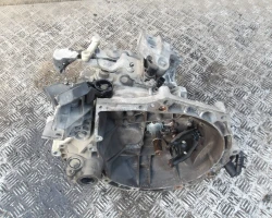 MIJENJAČ Peugeot 208 2013 1.2 9678376580