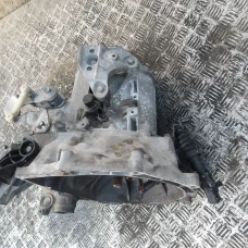 MIJENJAČ Peugeot 208 2013 1.2 9678376580