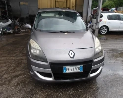 AUTO ZA DIJELOVE Renault SCENIC 2010 III. 1.9 DCI