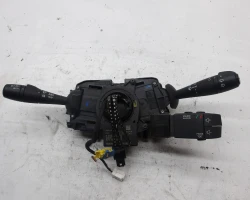 RUČICA POD VOLANOM Renault CLIO 2015 IV. 1.5 DCI 255675887r--c