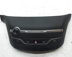RAZNO Peugeot 308 2019 1.2 BREAK 96777660zd