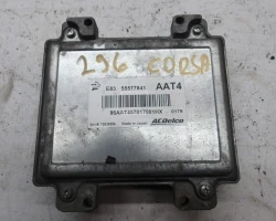 RAČUNALNIK MOTORA Opel Corsa 2010 1.4 16V 55577841