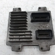 RAČUNALNIK MOTORA Opel Corsa 2010 1.4 16V 55577841