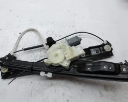 MEHANIZAM STAKLA PREDNJI DESNI Peugeot 308 2019 1.2 BREAK 9825710280