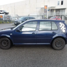 AUTO ZA DIJELOVE Volkswagen Golf 2002 1.6