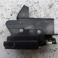 MEHANIZAM ZAKLJUČAVANJA PREDNJA DESNA Dacia Sandero 2013 0.9 TCE