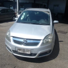 AUTO ZA DIJELOVE Opel Zafira 2004 1.9 DT