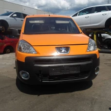 AUTO ZA DIJELOVE Peugeot PARTNER 3 2009 1.6 HDI