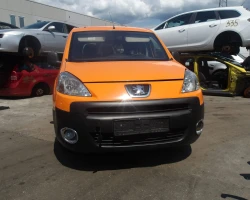 AUTO ZA DIJELOVE Peugeot PARTNER 3 2009 1.6 HDI
