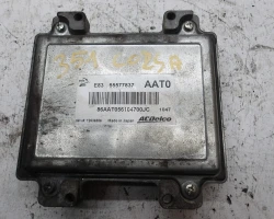 RAČUNALNIK MOTORA Opel Corsa 2011 1.2 16V 55577837