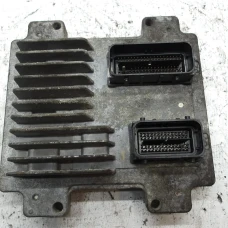 RAČUNALNIK MOTORA Opel Corsa 2011 1.2 16V 55577837